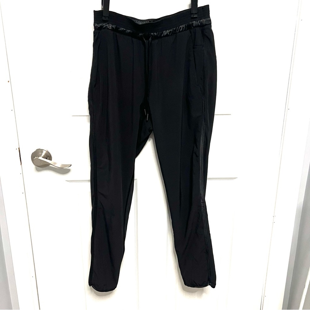Lululemon Black Jogger